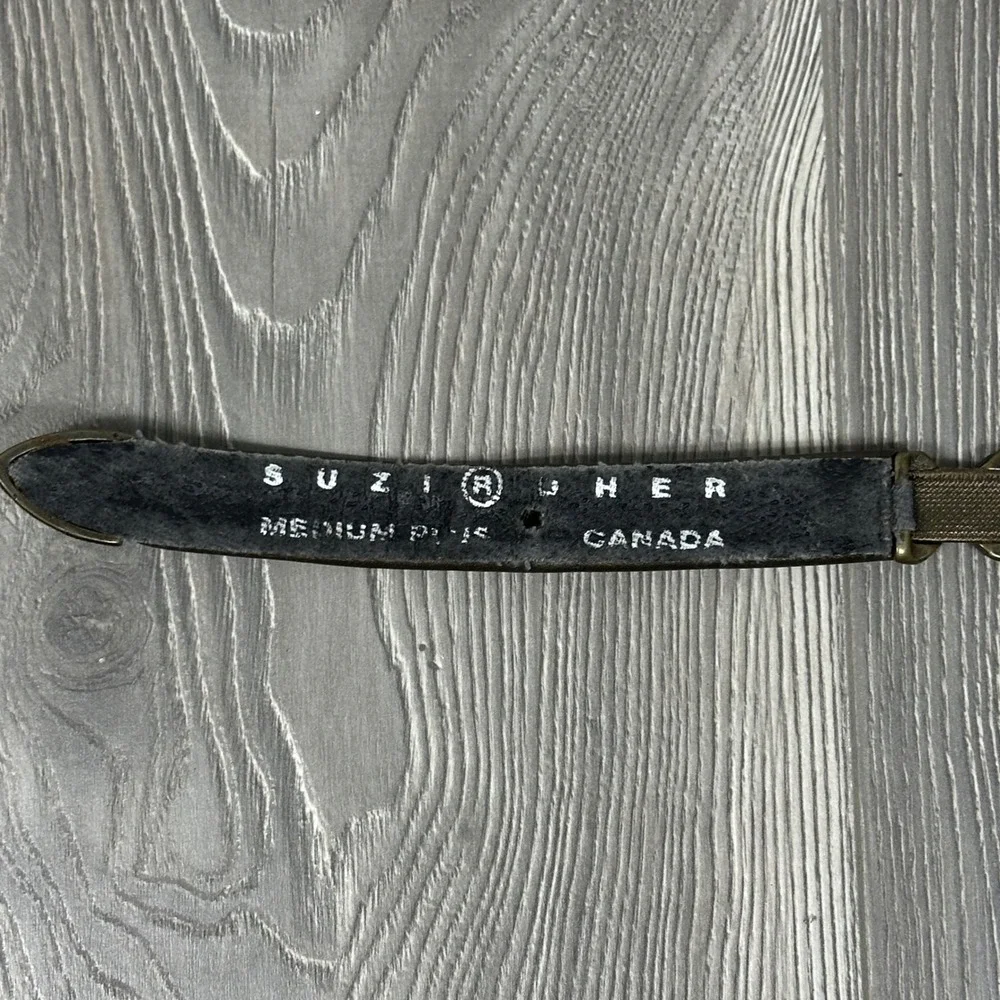 Suzi Roher size medium